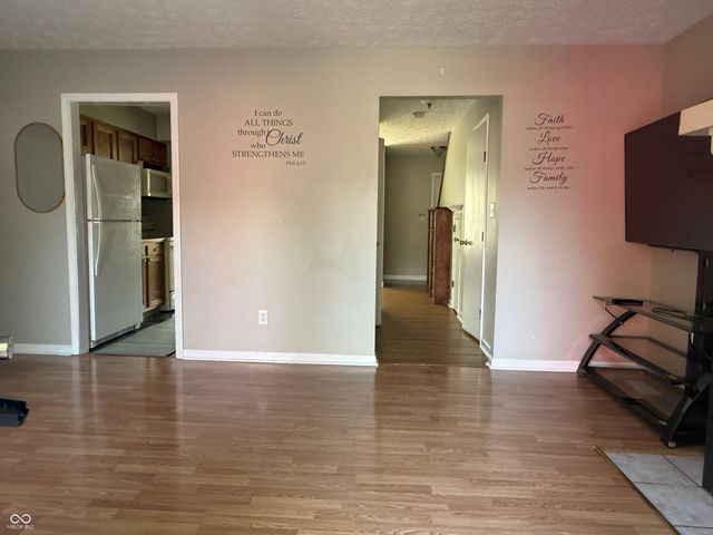 7466 Braewood Court, Indianapolis, IN 46217