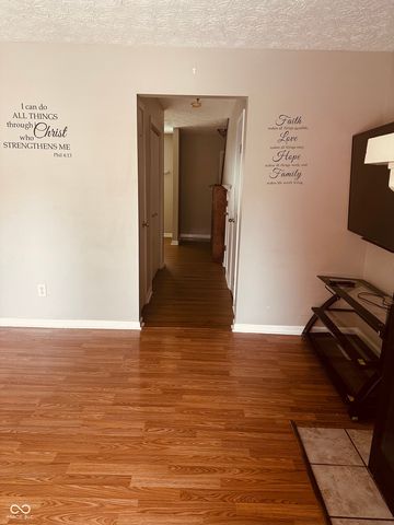 7466 Braewood Court, Indianapolis, IN 46217