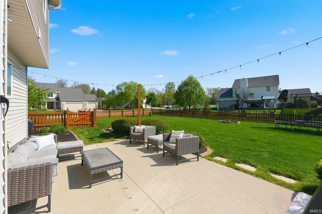 1012 Perry Lake Drive, Fort Wayne, IN 46845