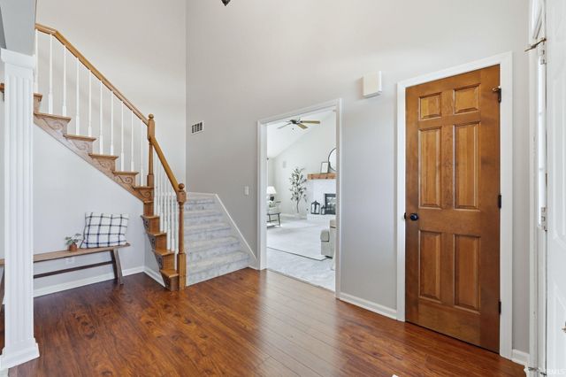1012 Perry Lake Drive, Fort Wayne, IN 46845