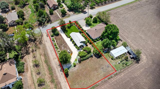 14621 E Eight Mile Rd, Linden, CA 95236