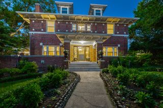 84 N Crest Road, Chattanooga, TN 37404