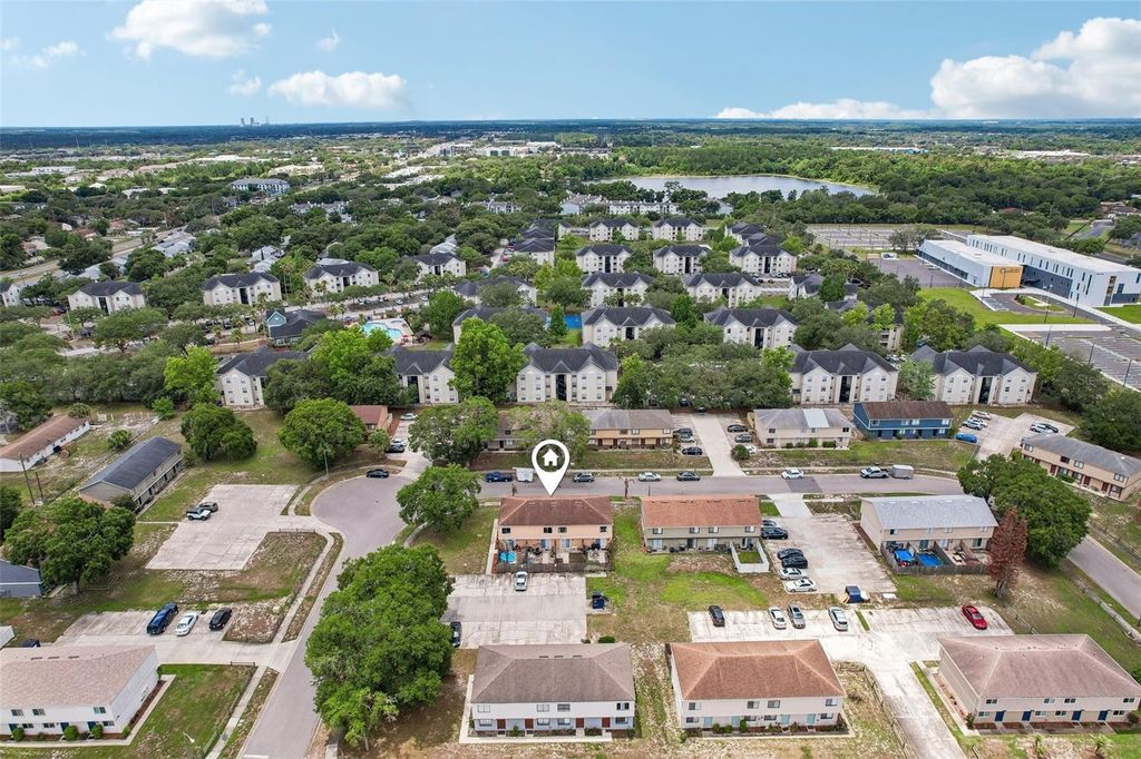Image 26 of property listing at 12059 TIFT CIRCLE, Orlando, FL 32826