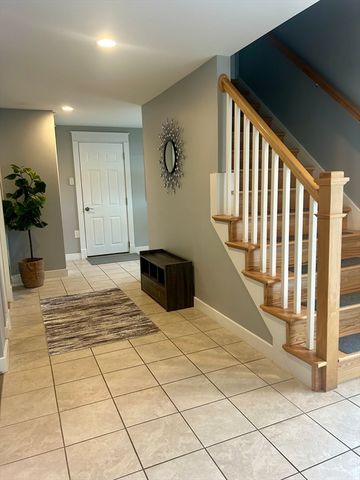 19 Brigham Farm Lane 19, Bolton, MA 01740