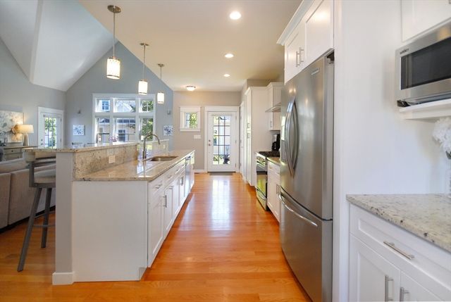 19 Brigham Farm Lane 19, Bolton, MA 01740