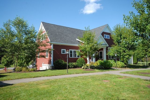 19 Brigham Farm Lane 19, Bolton, MA 01740