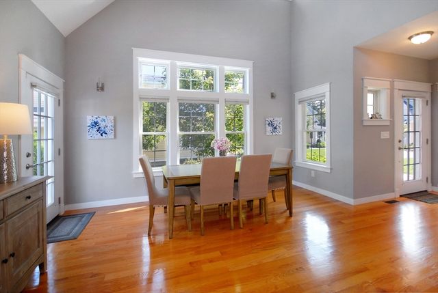 19 Brigham Farm Lane 19, Bolton, MA 01740