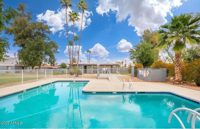 2629 W OCOTILLO Road 3, Phoenix, AZ 85017