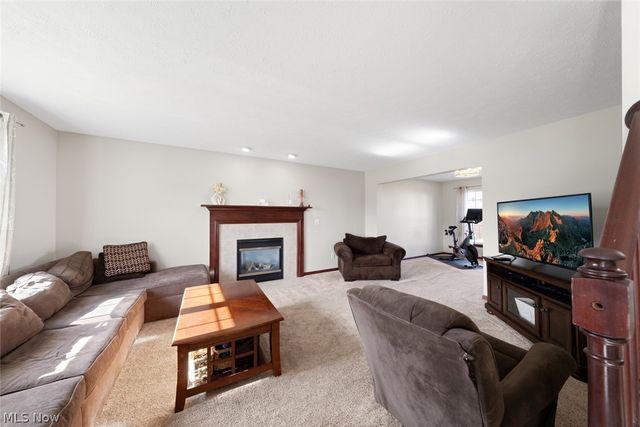 4642 Crossing Trail, Lorain, OH 44053