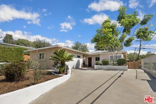 2216 N Indiana Avenue, Los Angeles, CA 90032