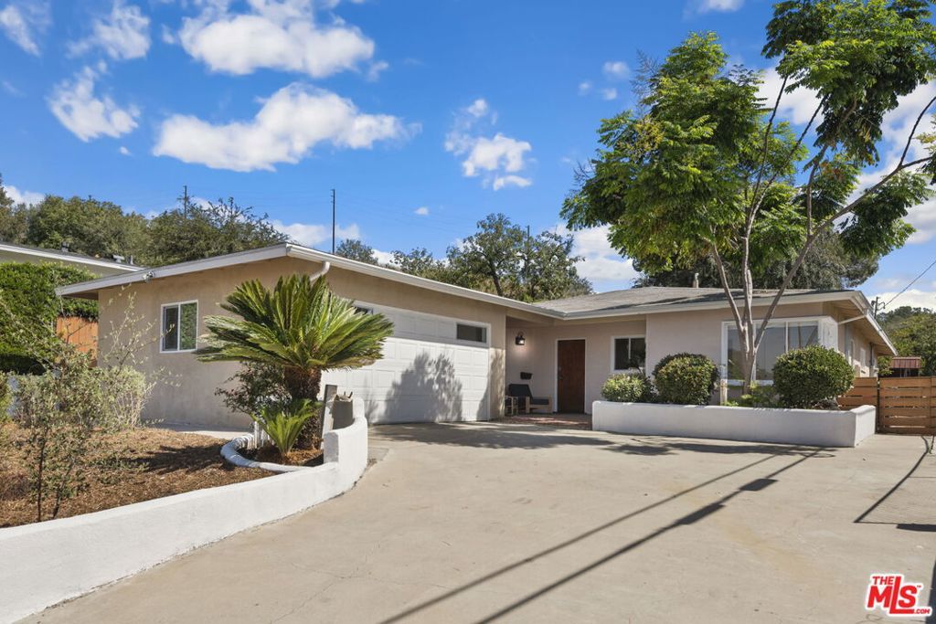 2216 N Indiana Avenue, Los Angeles, CA 90032 — photo 3