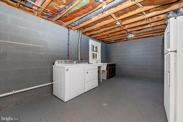 5635 CATOCTIN RIDGE DR, Mount Airy, MD 21771