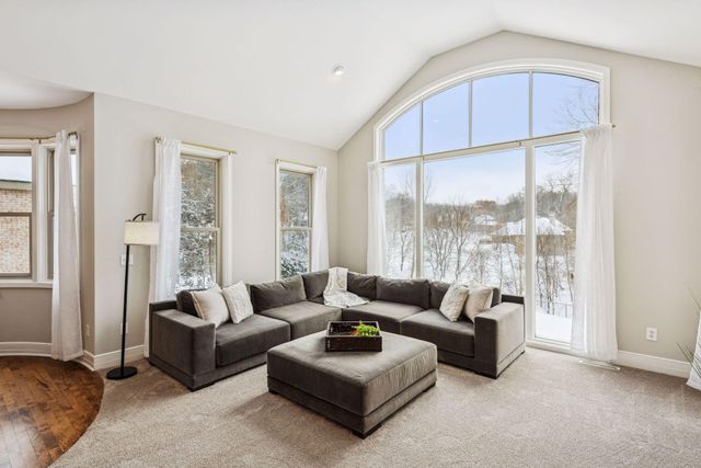 4902 Woodhurst Lane, Minnetonka, MN 55345