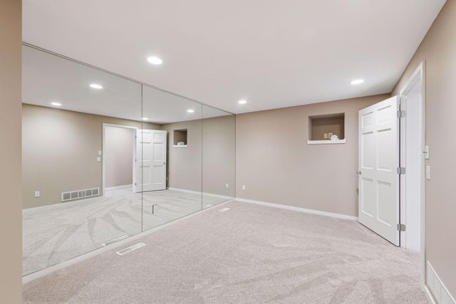 4902 Woodhurst Lane, Minnetonka, MN 55345