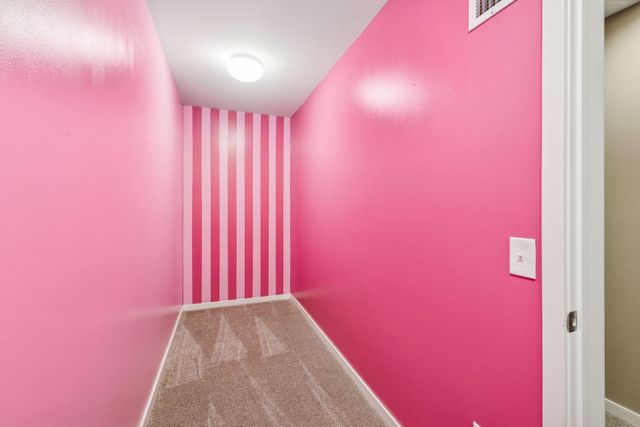 4902 Woodhurst Lane, Minnetonka, MN 55345