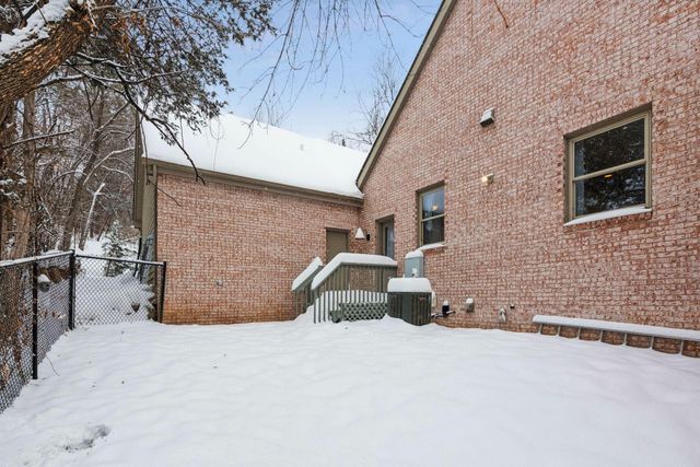 4902 Woodhurst Lane, Minnetonka, MN 55345