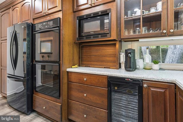 580 PINEDALE DR, Annapolis, MD 21401