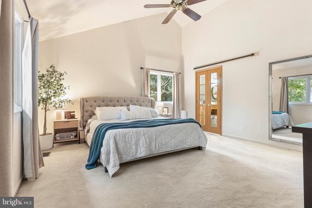580 PINEDALE DR, Annapolis, MD 21401