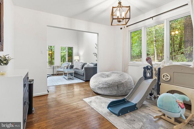 580 PINEDALE DR, Annapolis, MD 21401