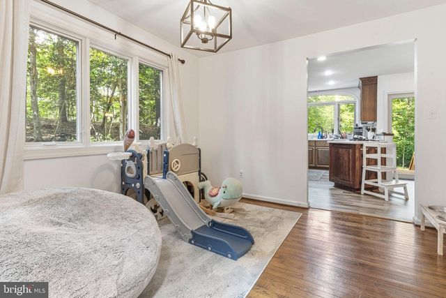 580 PINEDALE DR, Annapolis, MD 21401