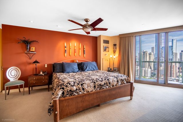 111 W Maple Street 3402-3404, Chicago, IL 60610