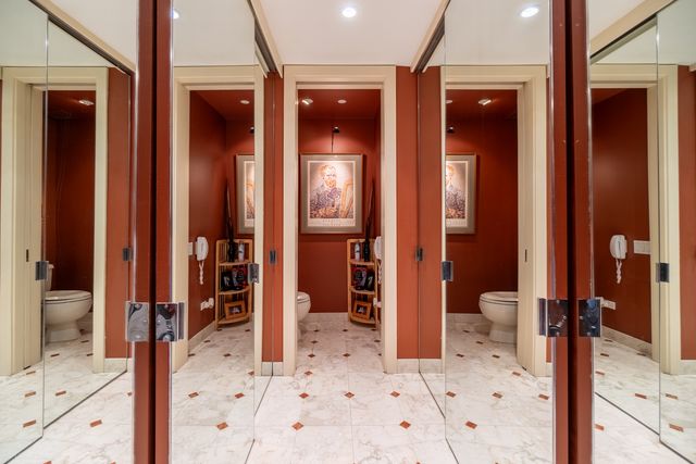 111 W Maple Street 3402-3404, Chicago, IL 60610