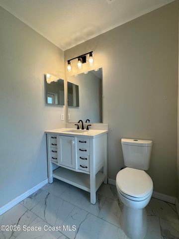 959 Pine Walk Court NE, Palm Bay, FL 32905