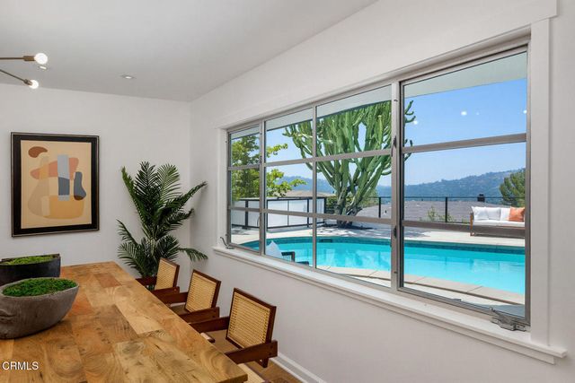 507 Venado Vista Drive, La Canada Flintridge, CA 91011
