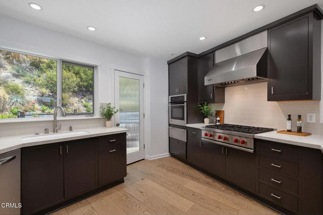 507 Venado Vista Drive, La Canada Flintridge, CA 91011