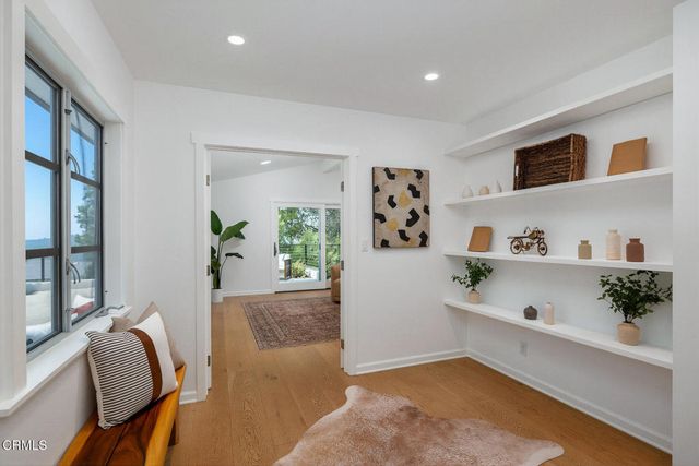 507 Venado Vista Drive, La Canada Flintridge, CA 91011