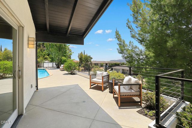 507 Venado Vista Drive, La Canada Flintridge, CA 91011