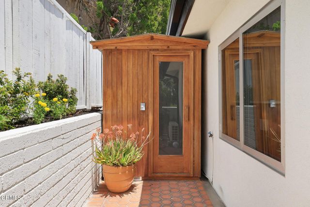 507 Venado Vista Drive, La Canada Flintridge, CA 91011