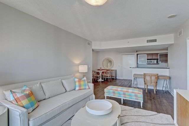 1551 N Flagler Drive 1102, West Palm Beach, FL 33401