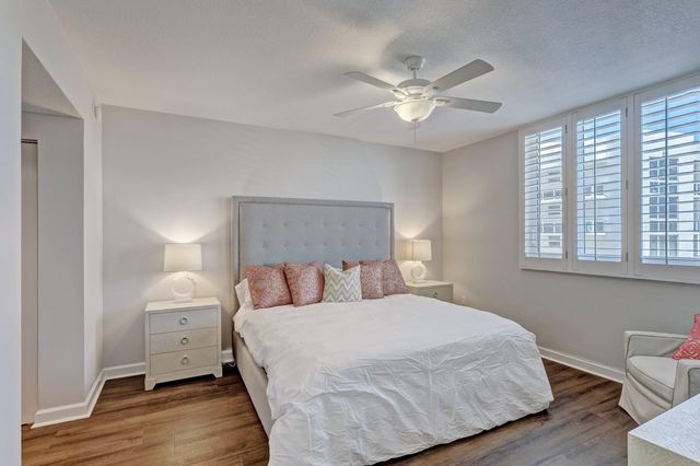 1551 N Flagler Drive 1102, West Palm Beach, FL 33401