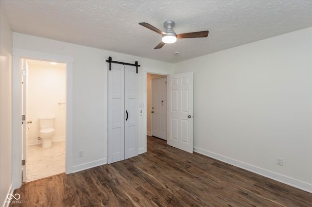 1074 S Avon Avenue, Avon, IN 46123