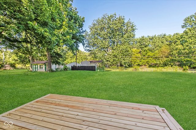 1074 S Avon Avenue, Avon, IN 46123