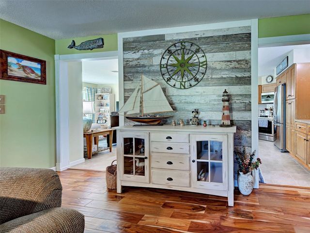 785 CYPRESS ROAD, Venice, FL 34293