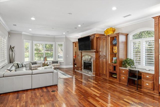 13391 Old Winemaster Court, Poway, CA 92064