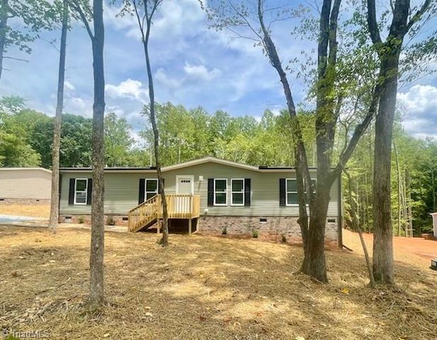2764 Sowers Road, Linwood, NC 27299