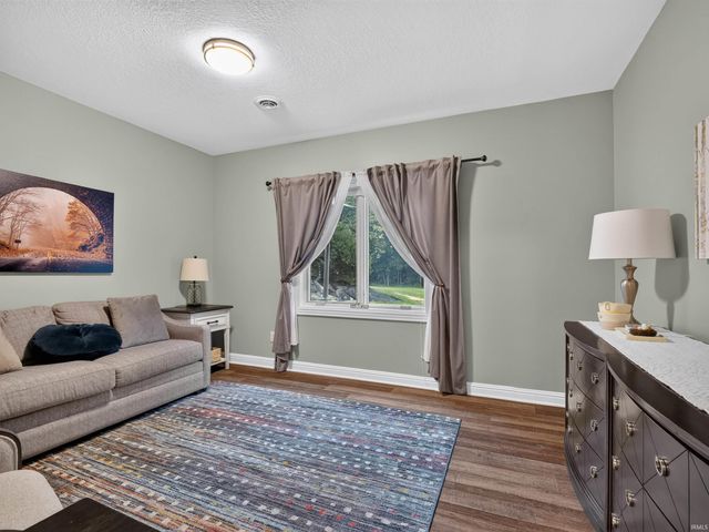 7611 Cinereal Court, Roanoke, IN 46783