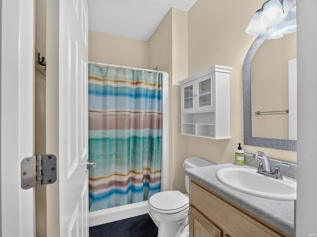 7611 Cinereal Court, Roanoke, IN 46783