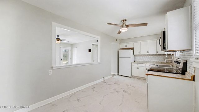 468 Crestwood Ln, Louisville, KY 40229