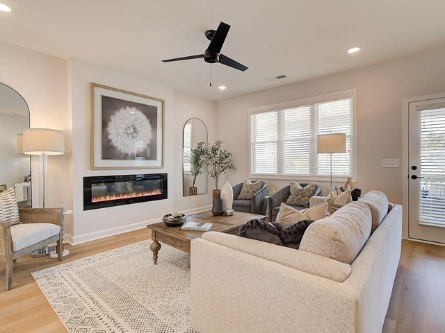 1939 Deco Drive, Kennesaw, GA 30144