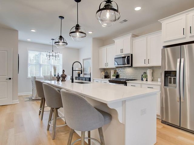 1939 Deco Drive, Kennesaw, GA 30144