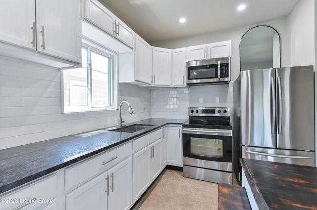 129 S 44th St, Louisville, KY 40212
