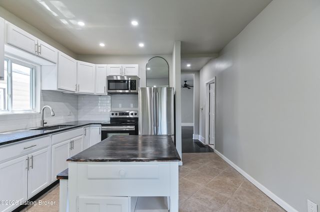 129 S 44th St, Louisville, KY 40212