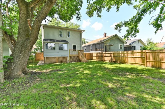 129 S 44th St, Louisville, KY 40212