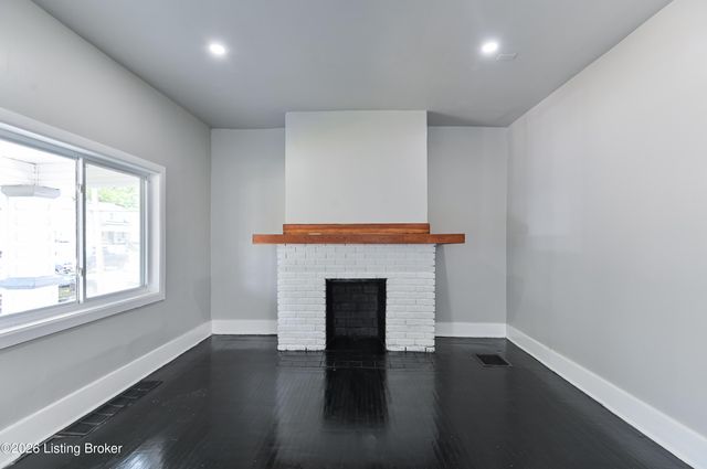 129 S 44th St, Louisville, KY 40212