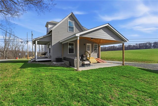 590 Glenwood Way, Center Twp, PA 16001