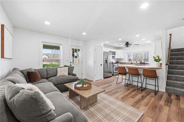 590 Glenwood Way, Center Twp, PA 16001